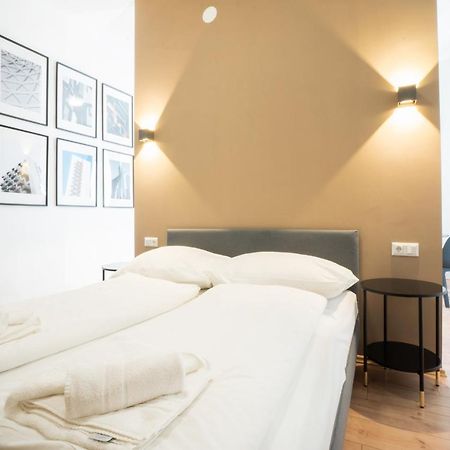 Modern 1-Bedroom Apartment Next To Praterstern Wien Exterior foto